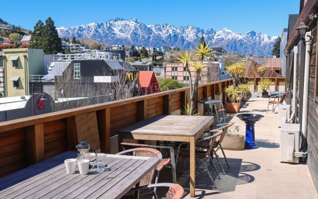 Adventure Queenstown Hostel