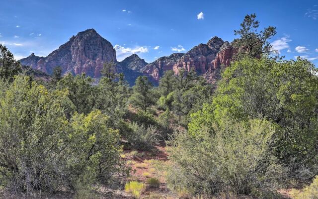 Romantic Sedona Suite W/patio < 1Mi to Trails/town