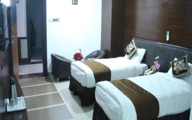 Abinand Grand