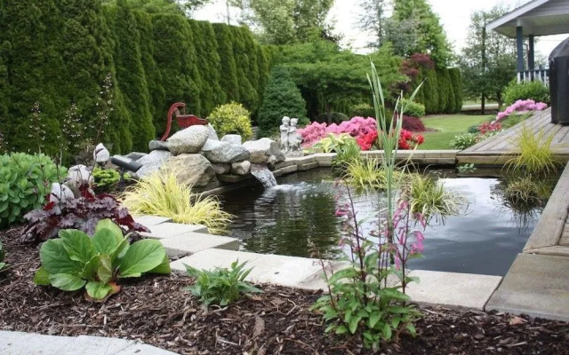 Mt. Bakerview Bed and Breakfast