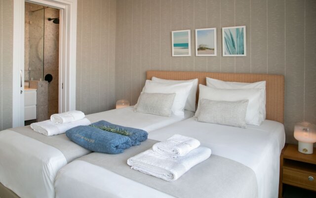 Chris Le Mare Gold Luxury Villa By Louis Hotels