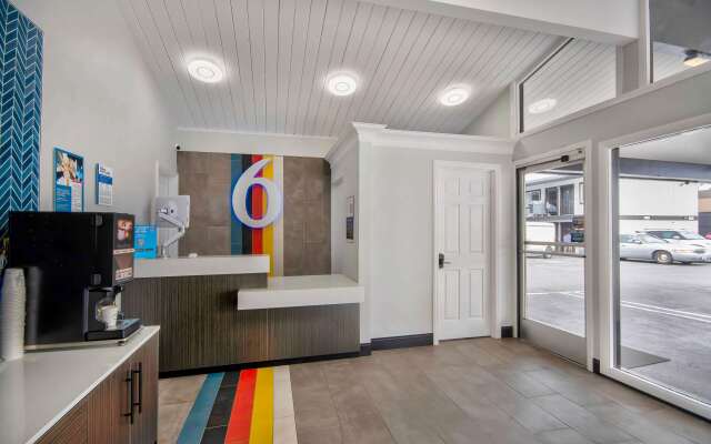 Studio 6 Eureka, CA – Old Town