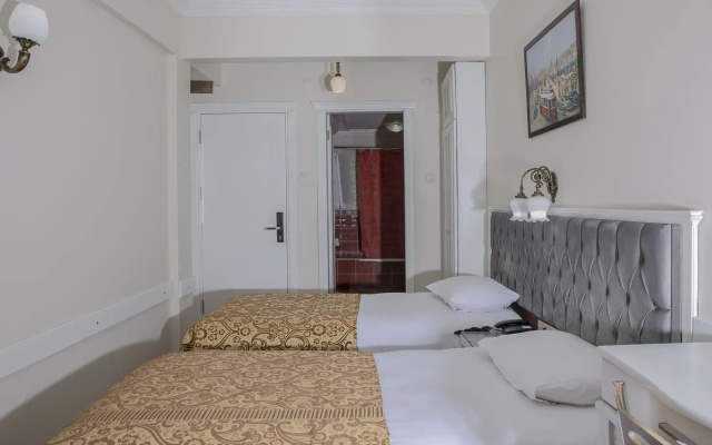 Hali Hotel