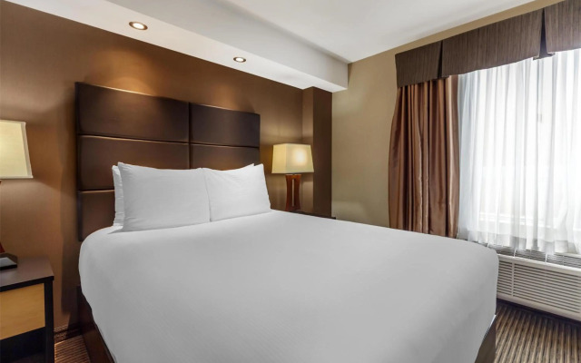 Best Western Cold Lake Inn