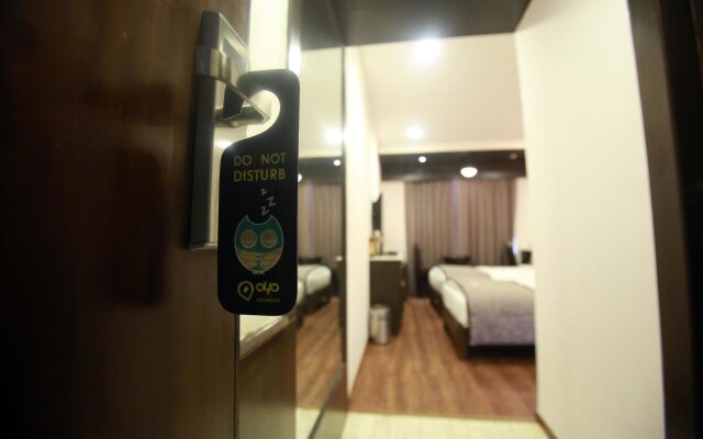 OYO 1395 Hotel Gandhi International