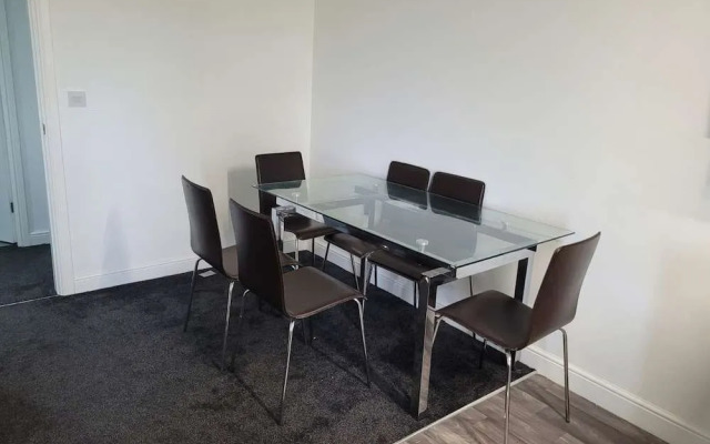 Oyo Victoria Apartments