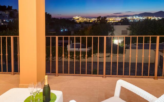 Villa in Ibiza Town, sleeps 12/14 - Villa Alexandra