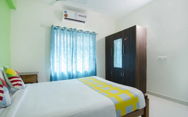 Six Gems by OYO Rooms