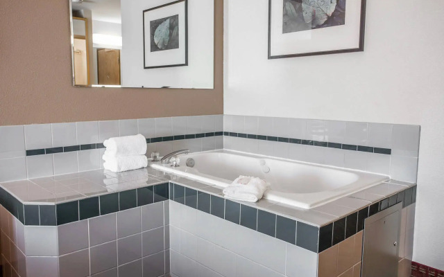 Econo Lodge Federal Way