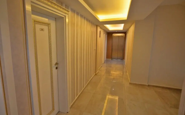 Airport Gulluk Hotel