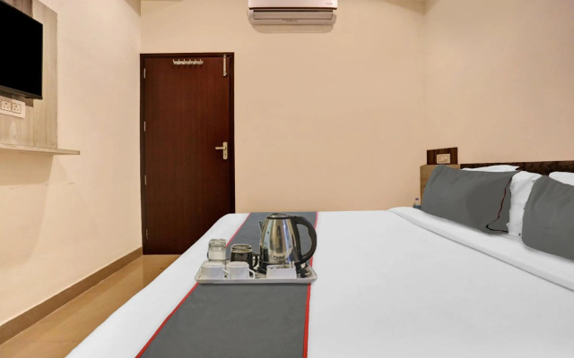 Collection O 70363 Sky Hotel