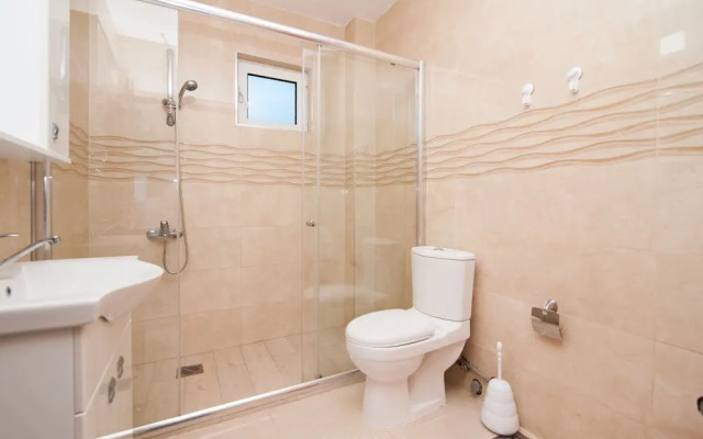 Open Sea Luxury Apartments