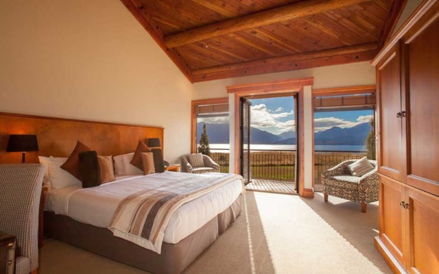 Fiordland Lodge