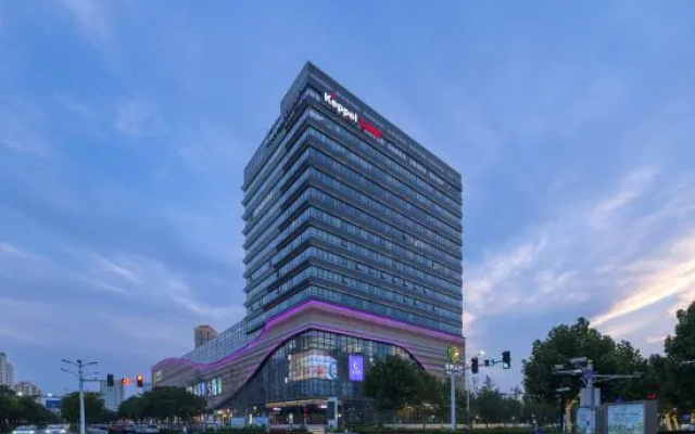 Lavande Hotel (Tianjin Zhongxin Ecological City Jijing Tiandi Branch) – Outside – Tianjin