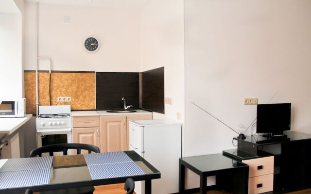 Apartment ALLiS-HALL on Karla Libknekhta 18