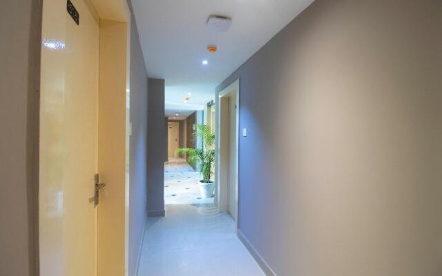 Townhouse 696 Hotel Mayfair Tower