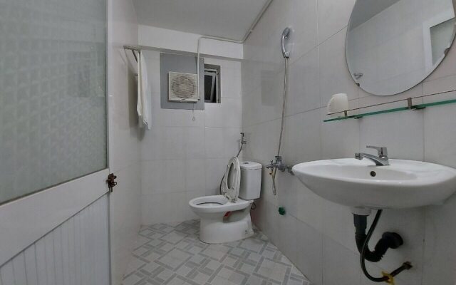 Bach Diep Hotel