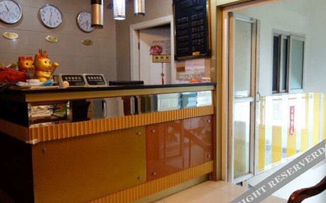 Pod Inn Hotel (Shanghai Hongqiao Airport Songhong Road Subway Station)