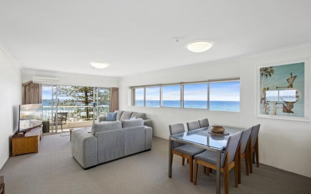 Narrowneck Court
