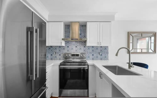 Newly Renovated 3BR in Whitby Family-friendly