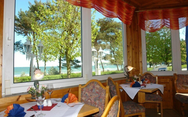 Strandhotel zur Promenade