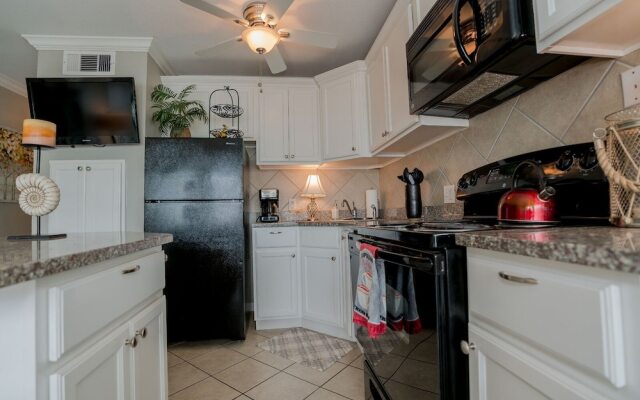 Sandy Toes 1 Bedroom Condo