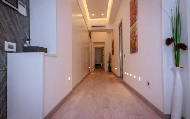 No 6 Apartments