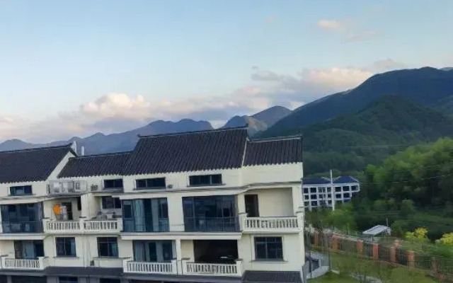 Bridge View Homestay