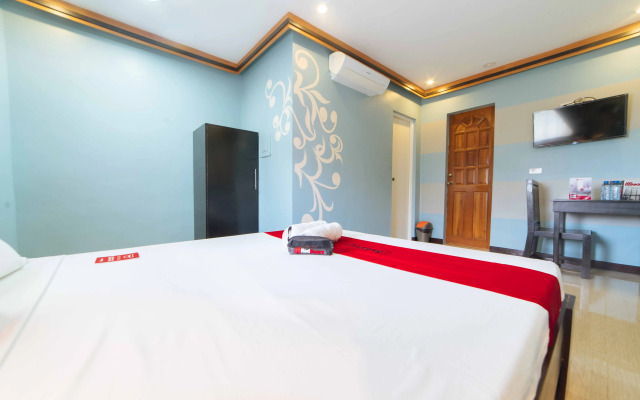 The Q Hotel by Reddoorz