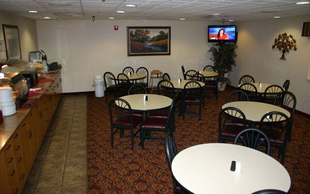 Crystal Inn Hotel & Suites Great Falls