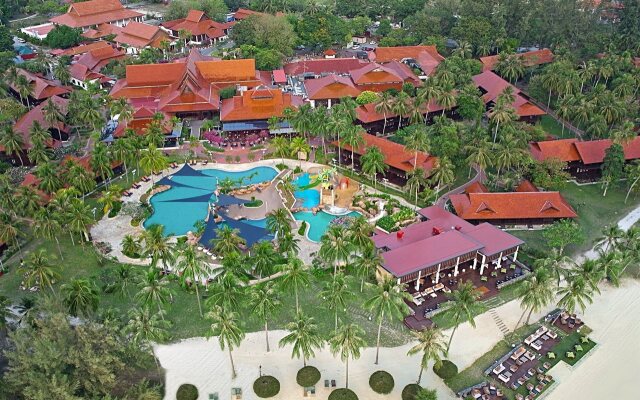 Pelangi Beach Resort & Spa