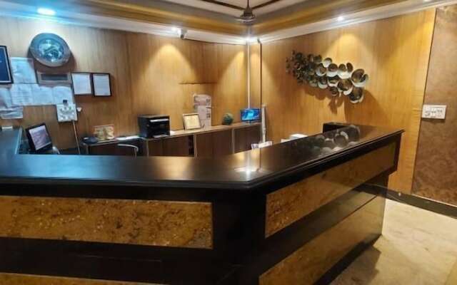 Hotel Meenakshi near Railway Station Jaipur