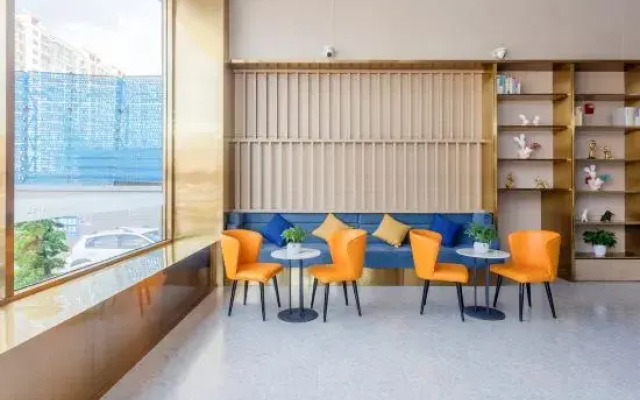 Starway Hotel (Yungang Jinneng store)
