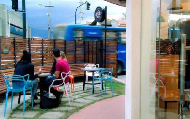 Alternative Hostels