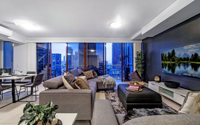 Savannah Penthouse
