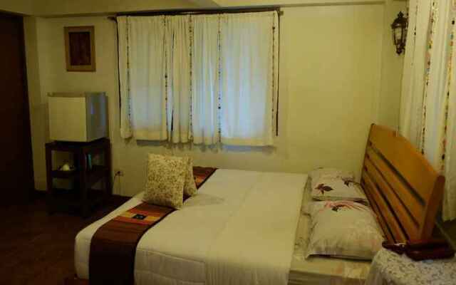 Mountain View GuesthouseChiangmai