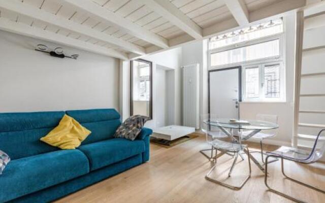 Modern Apt 300Mt From Milano Central Station!
