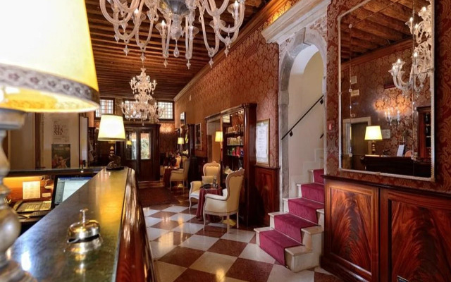 Venice Roulette Hotel 4*
