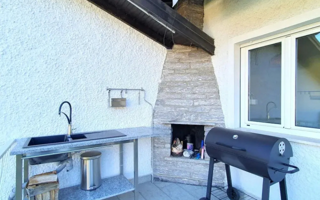 Holiday Home by Lake Maggiore With Balcony