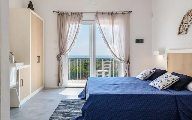 Torre Dell'Alto Mare