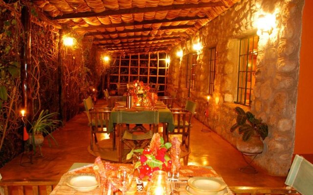 Octagon Lodge