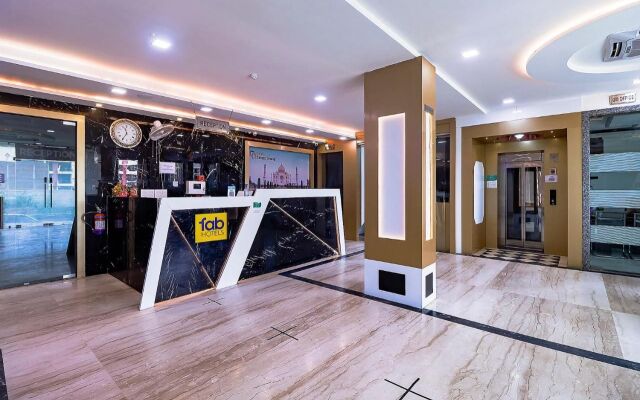Fabhotel Swess Grand