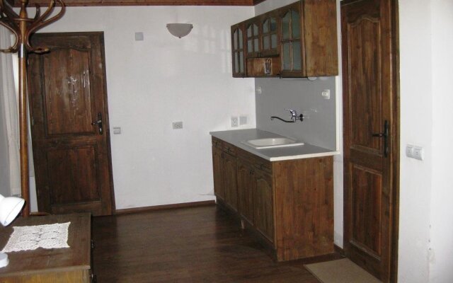 Chardaka Guest House