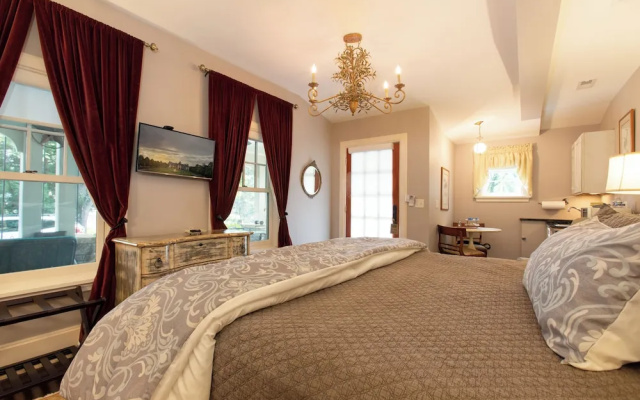 The Black Walnut B & B Inn