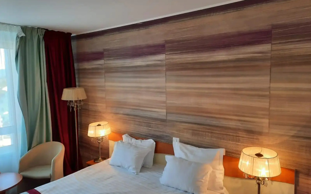 Atrium Panoramic Hotel & Spa