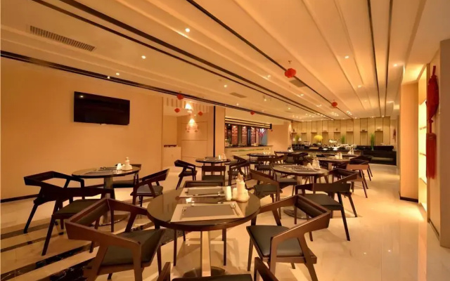 Echeng Hotel Liuzhou Central Square