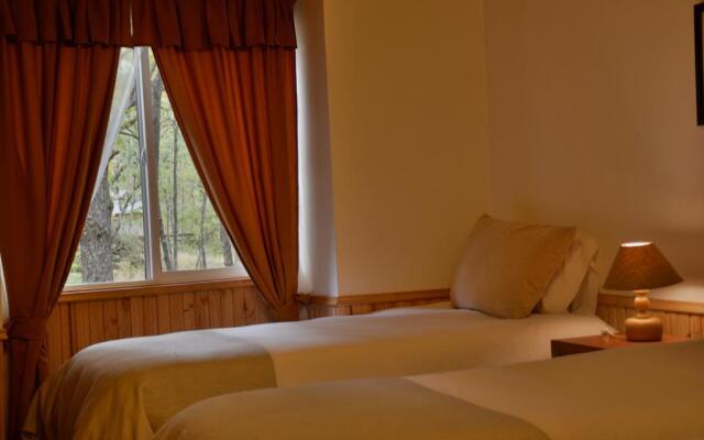 Hotel Borde Andino