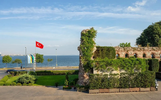 Kalyon  Istanbul