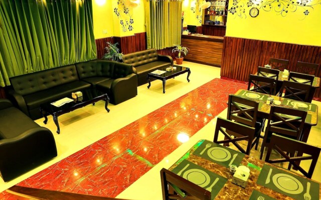 Hotel Arhant Inn