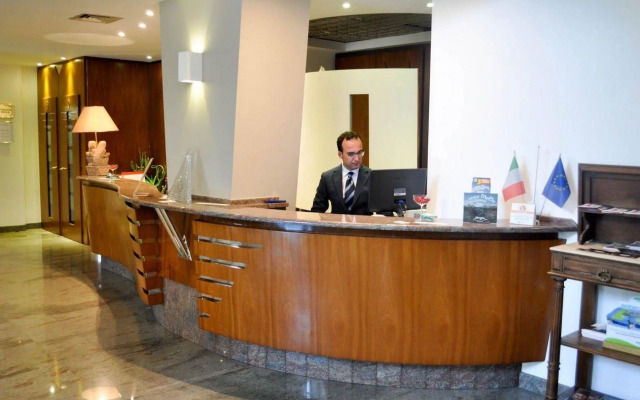 Cristal Palace Hotel